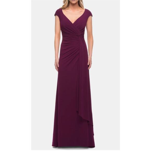 LA FEMME size 18 With Knot at the waist jersey knit formal gown NWOT - Picture 1 of 10